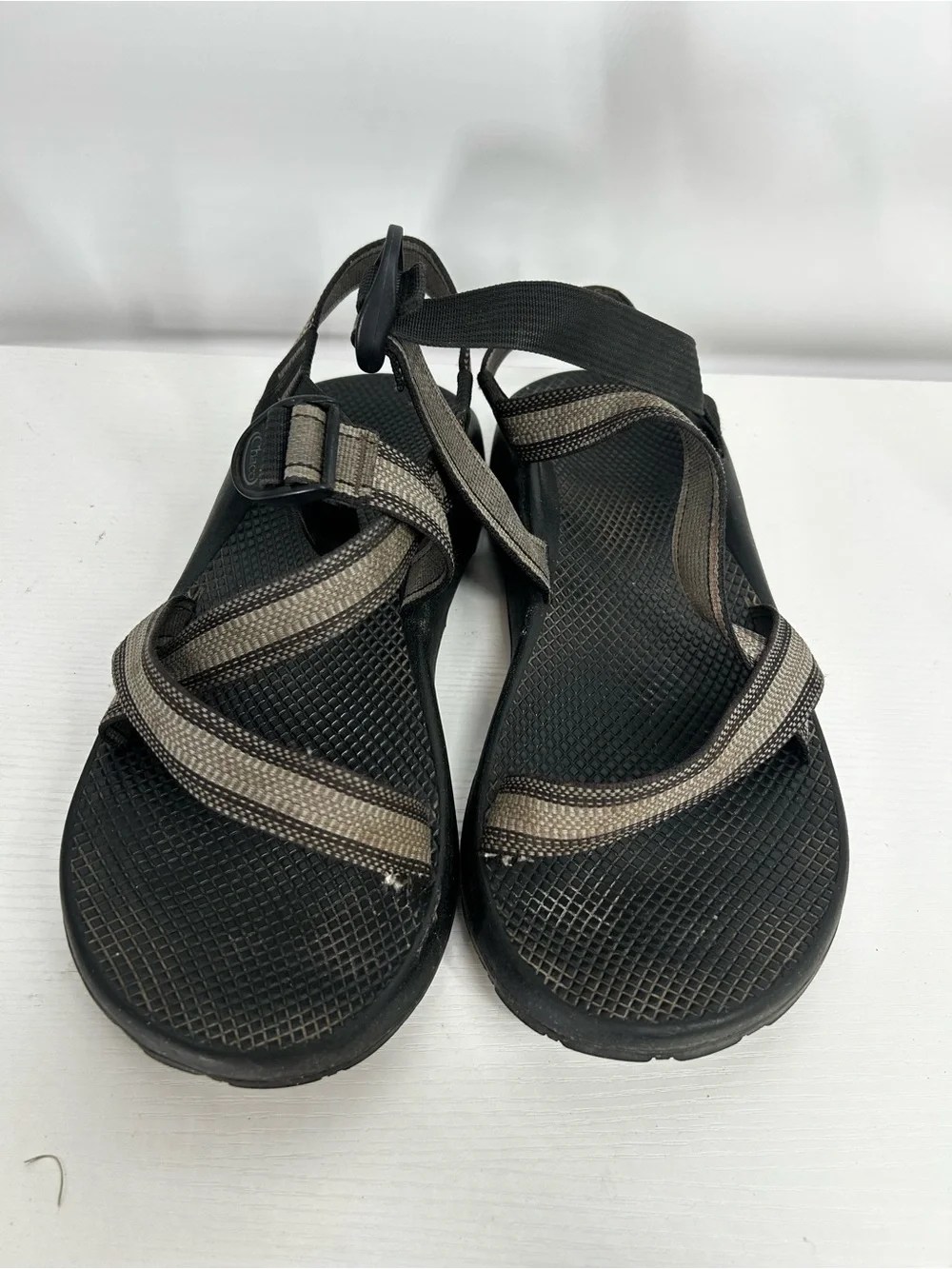 Chaco Men's Z/2 Classic Hiking Sandals Size 12M Gray/Beige Adjustable Straps